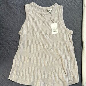 NWT textured tank